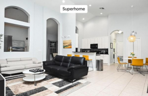Stylish modern 4bd home with luxury resort